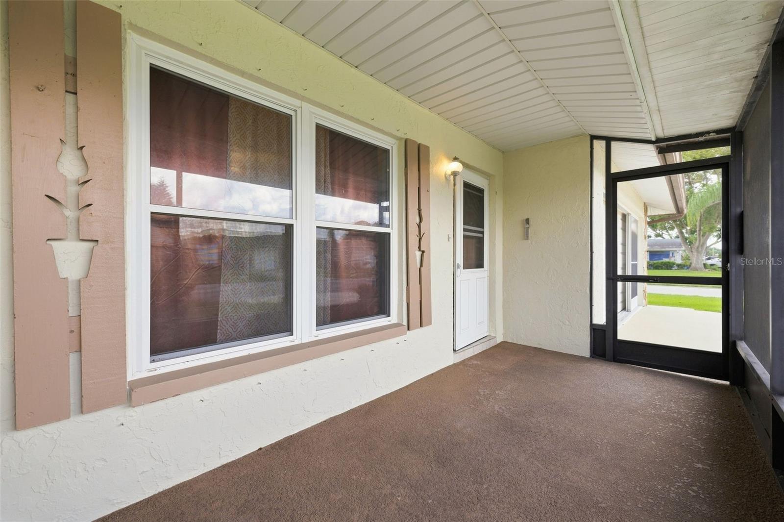 4331 SWALLOWTAIL DR — photo 26