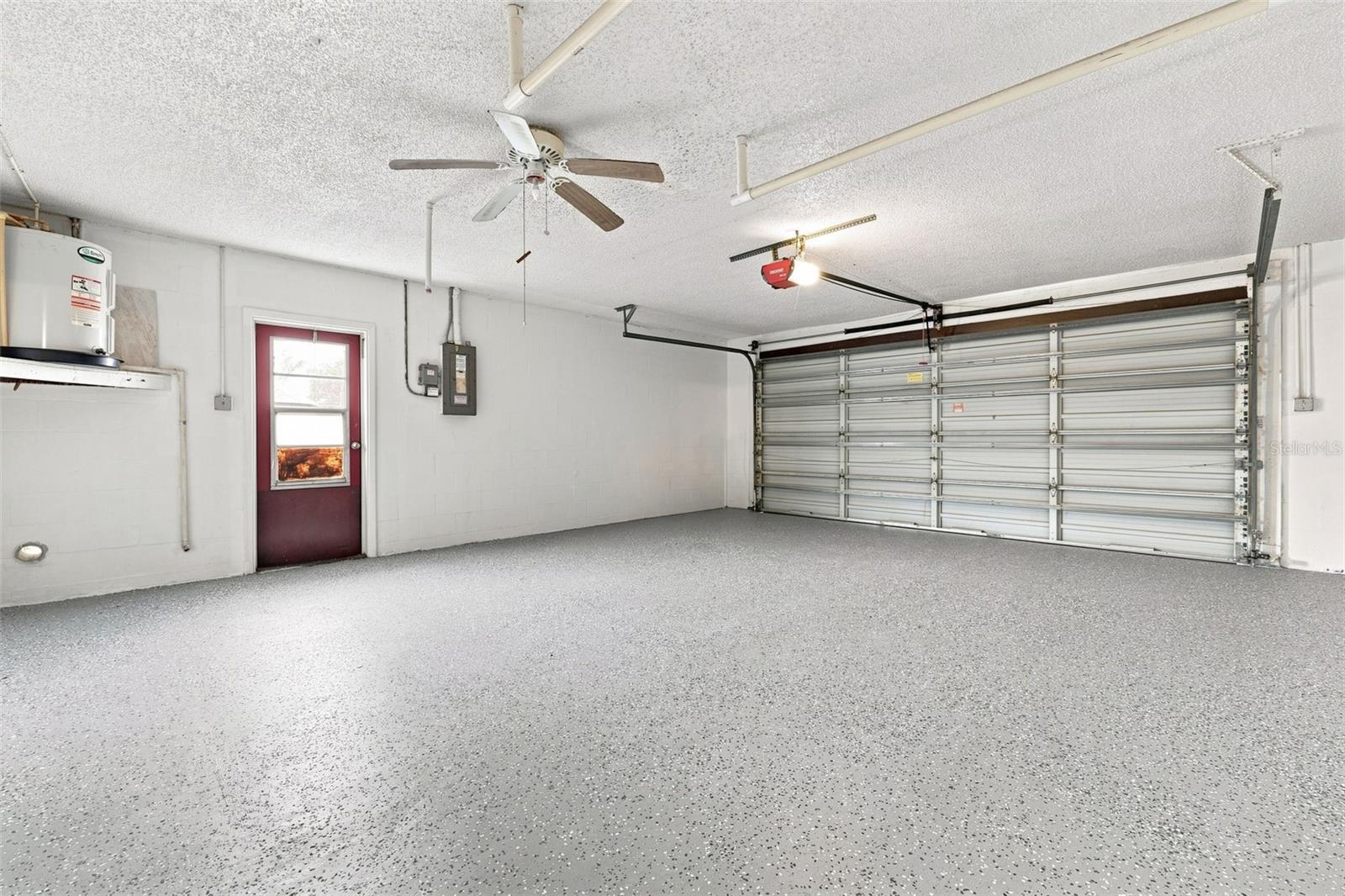4331 SWALLOWTAIL DR — photo 22