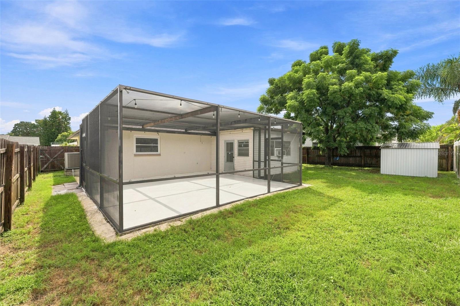 4331 SWALLOWTAIL DR — photo 20