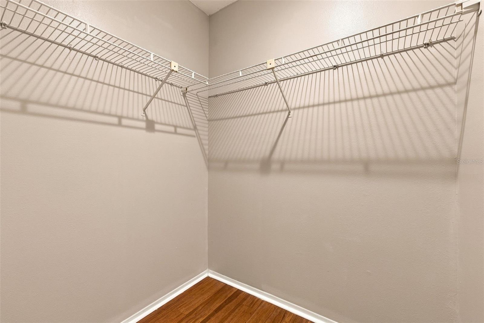 4331 SWALLOWTAIL DR — photo 12