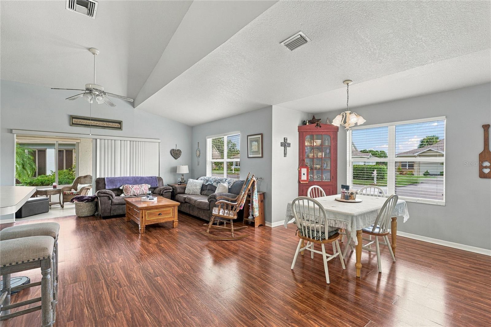 3013 LIVE OAK LN #31 — photo 5