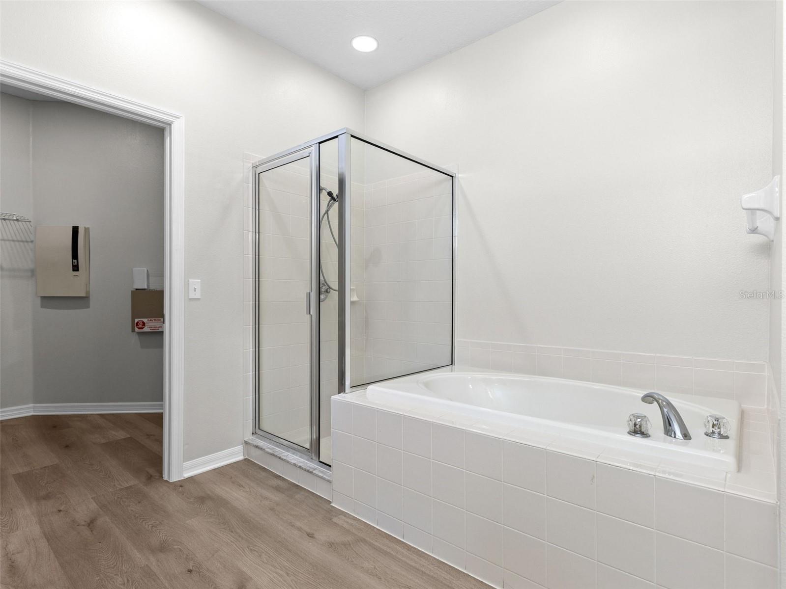 17912 HAVENVIEW LN — photo 24