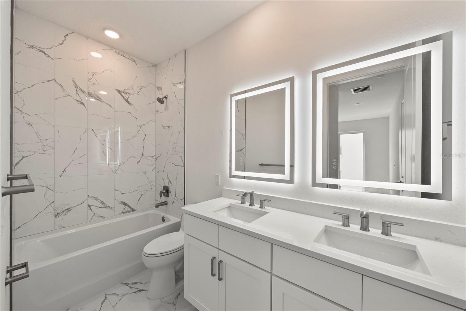 600 3RD AVE S #406 — photo 12