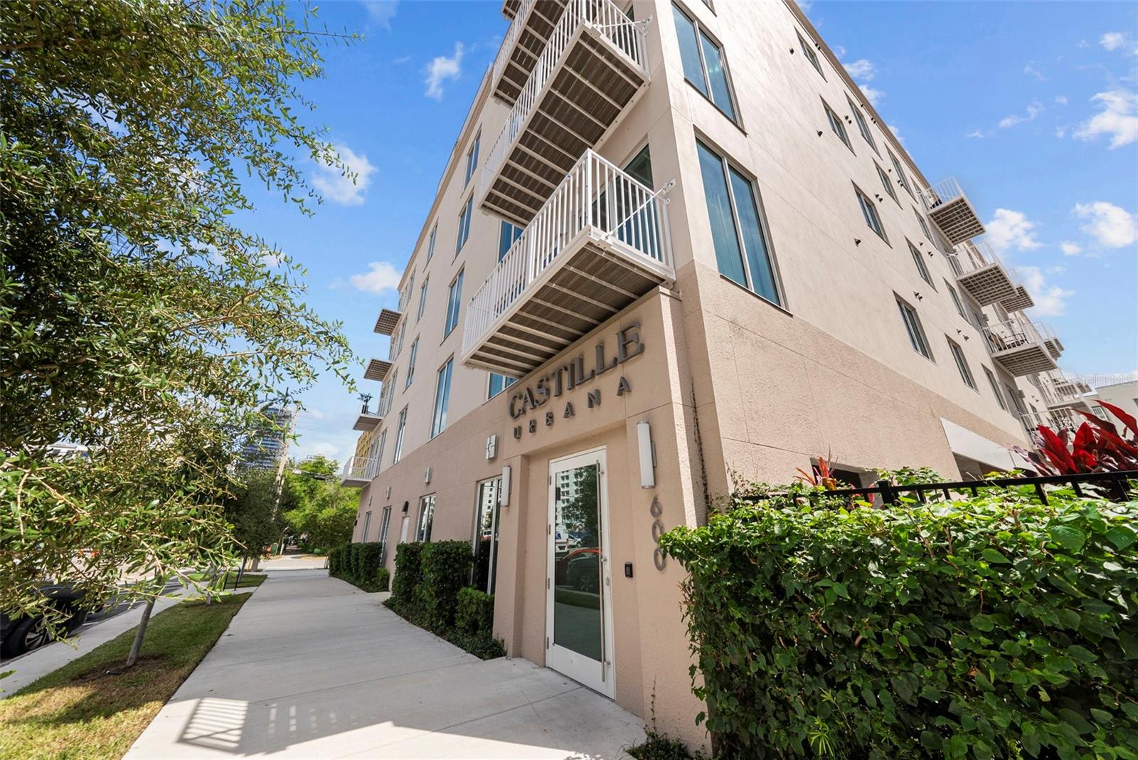 600 3RD AVE S #406 — photo 33