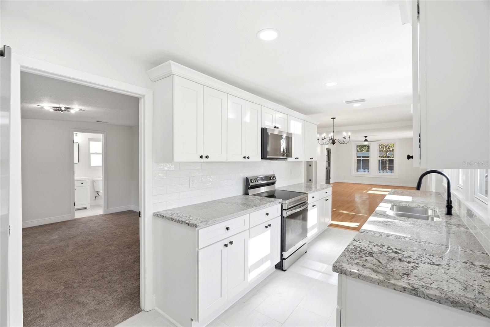 511 E FRANCES AVE — photo 14