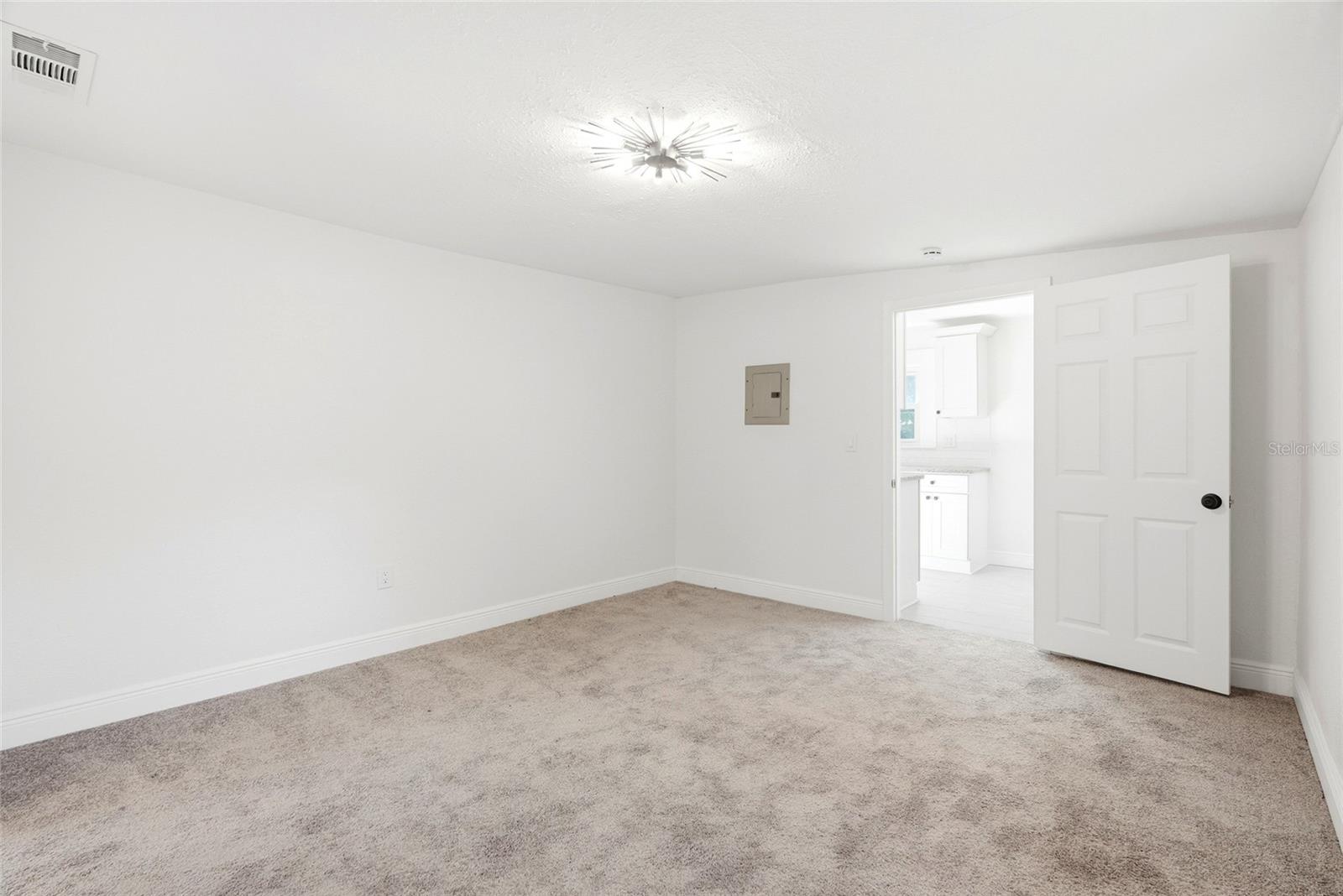 511 E FRANCES AVE — photo 16