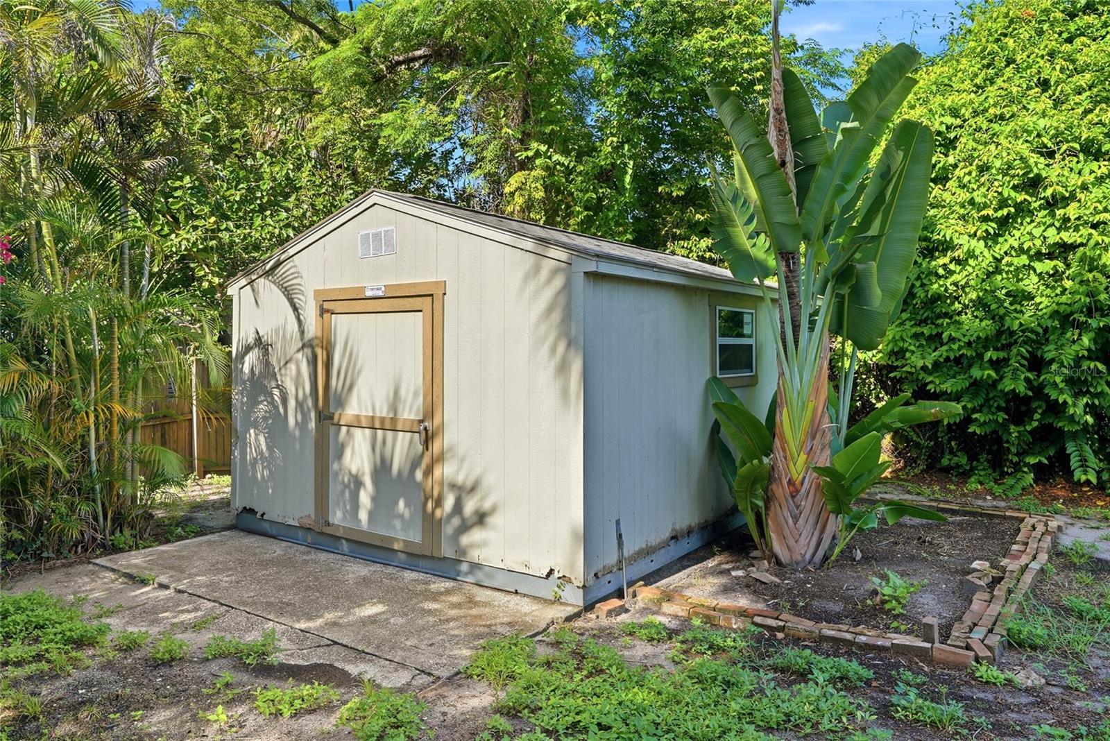 511 E FRANCES AVE — photo 31