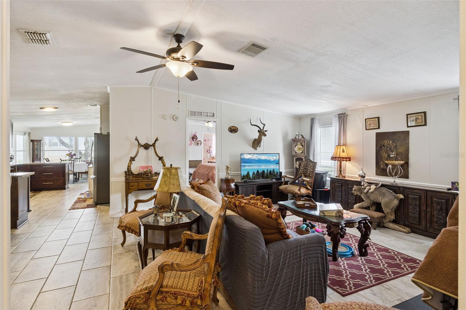 6141 ZEPHYR RIDGE DR — photo 8