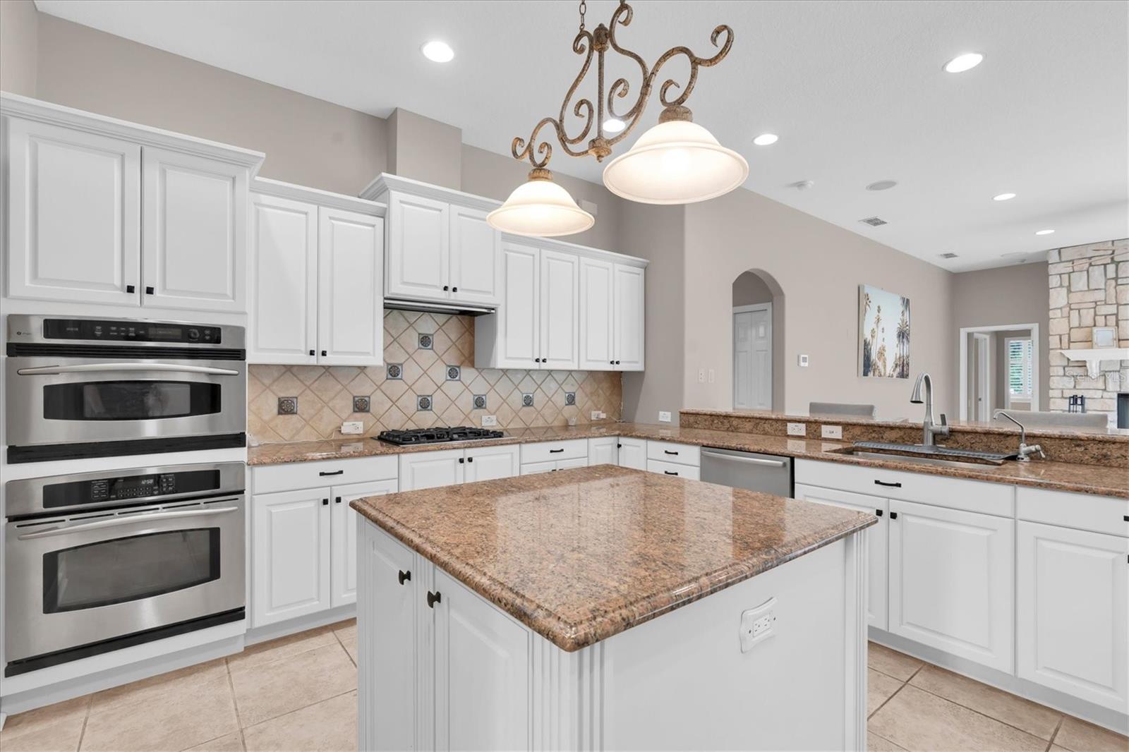27027 BRUSH CREEK WAY — photo 10