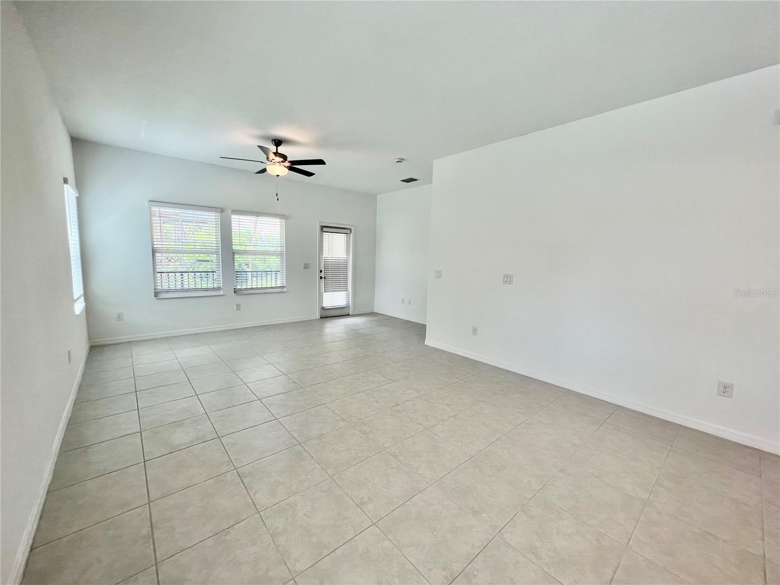 4704 TUSCAN LOON DR — photo 5