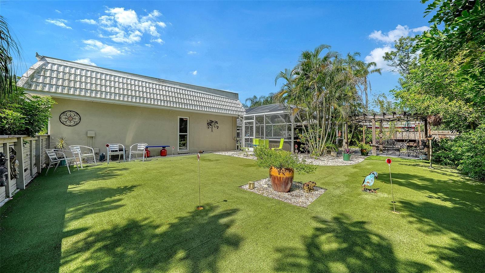 5211 INVERNESS DR — photo 32