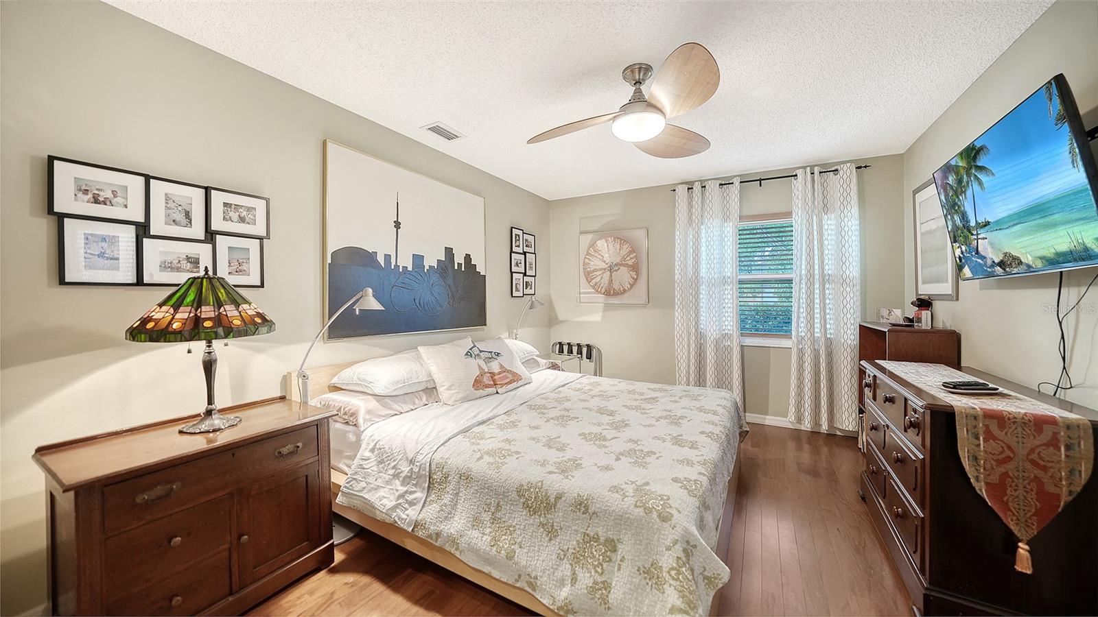 5211 INVERNESS DR — photo 19