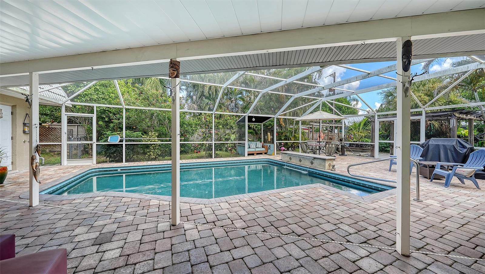 5211 INVERNESS DR — photo 22