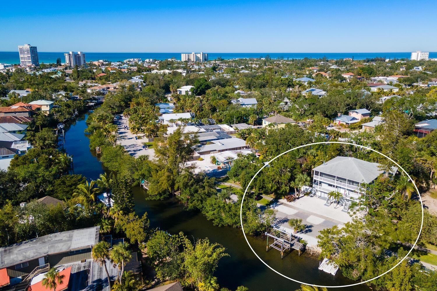651 AVENIDA DEL NORTE — photo 3