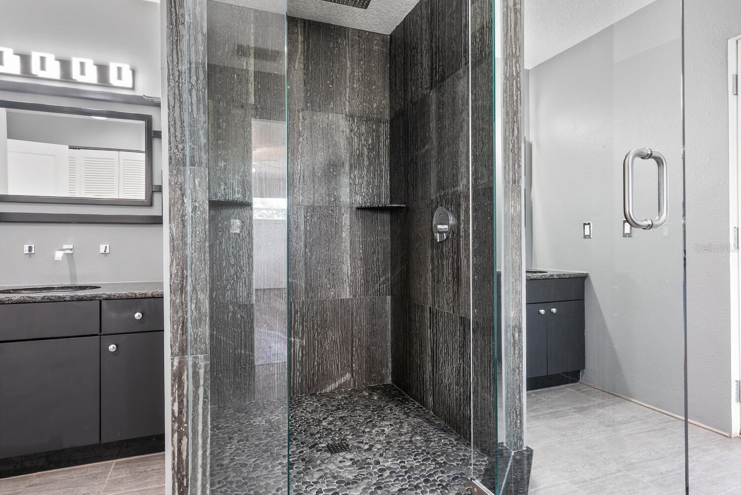 651 AVENIDA DEL NORTE — photo 29