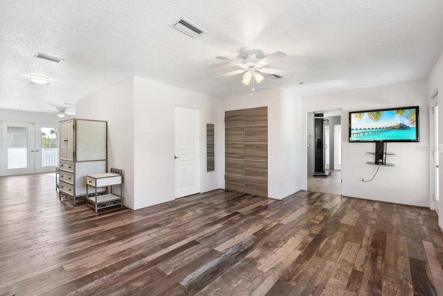 651 AVENIDA DEL NORTE — photo 24