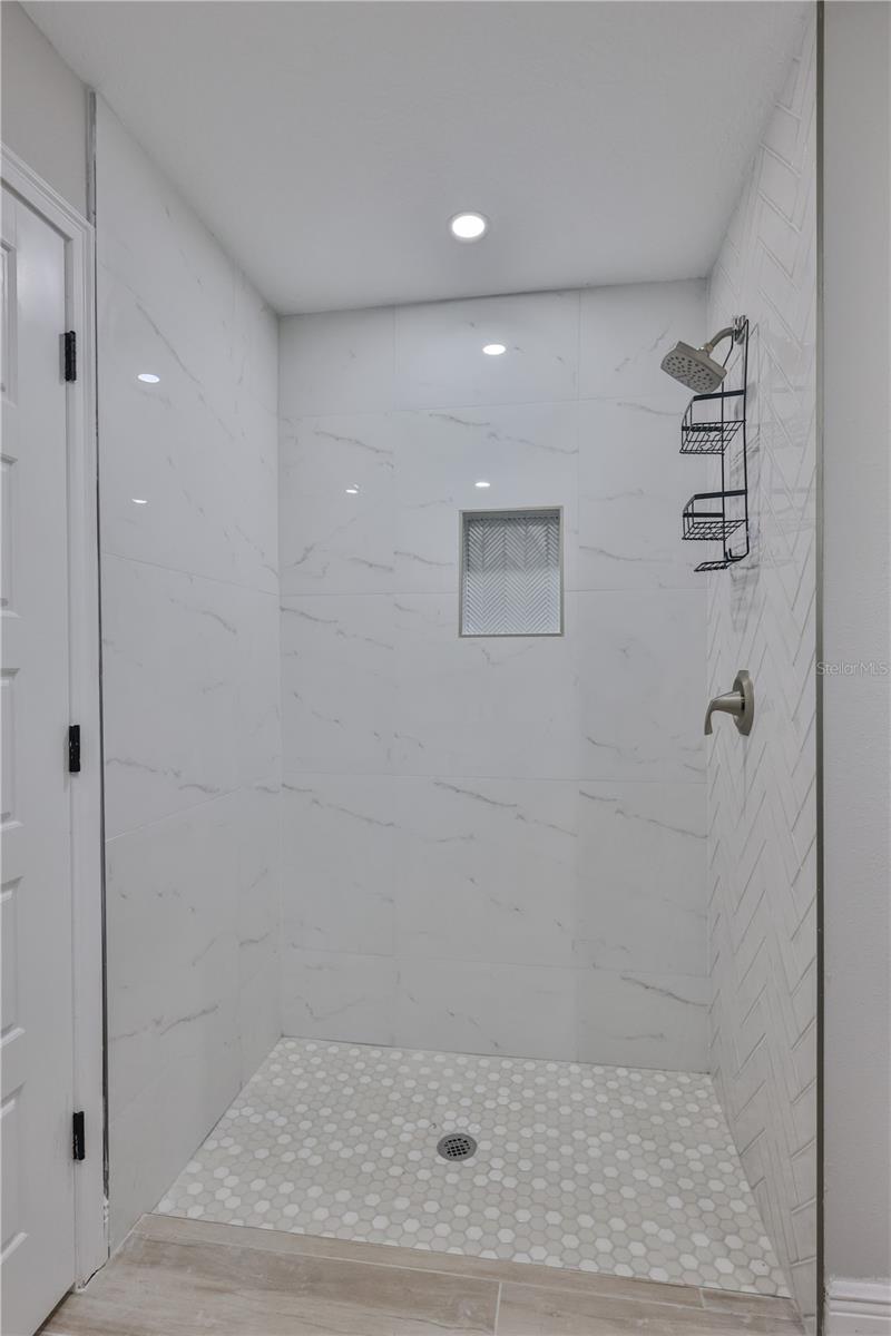 1013 13TH ST E — photo 17