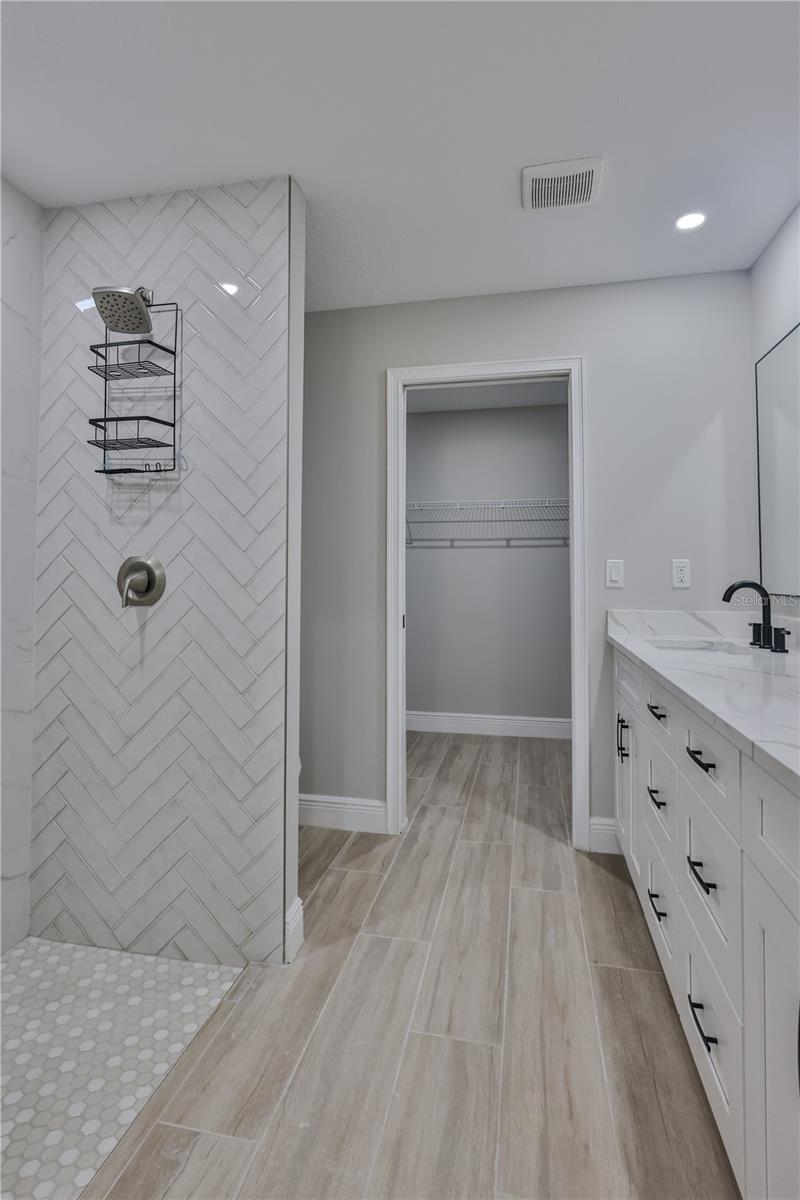 1013 13TH ST E — photo 21
