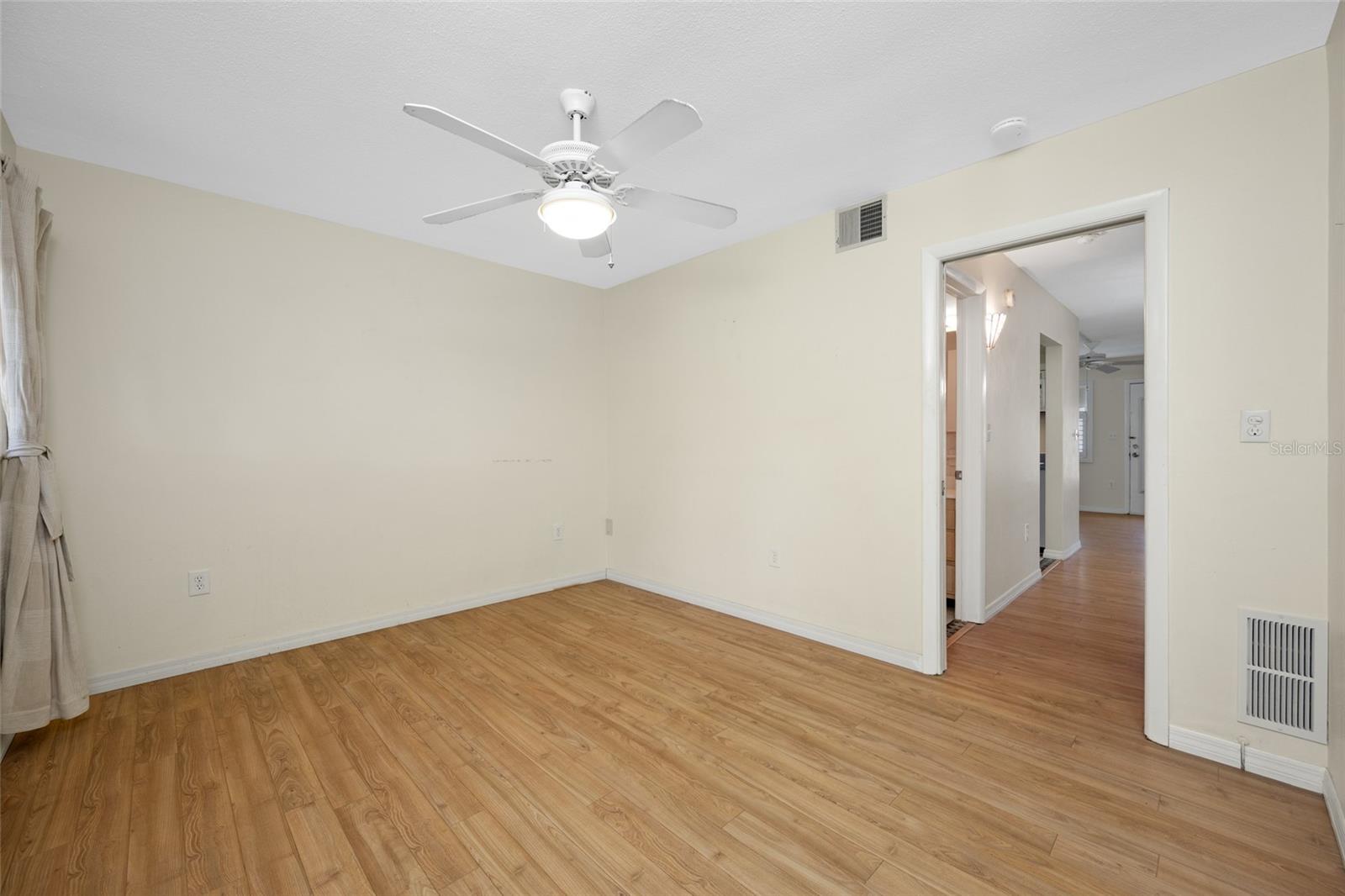 8075 112 ST #104 — photo 17