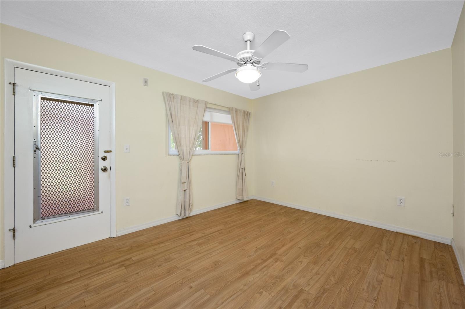 8075 112 ST #104 — photo 19
