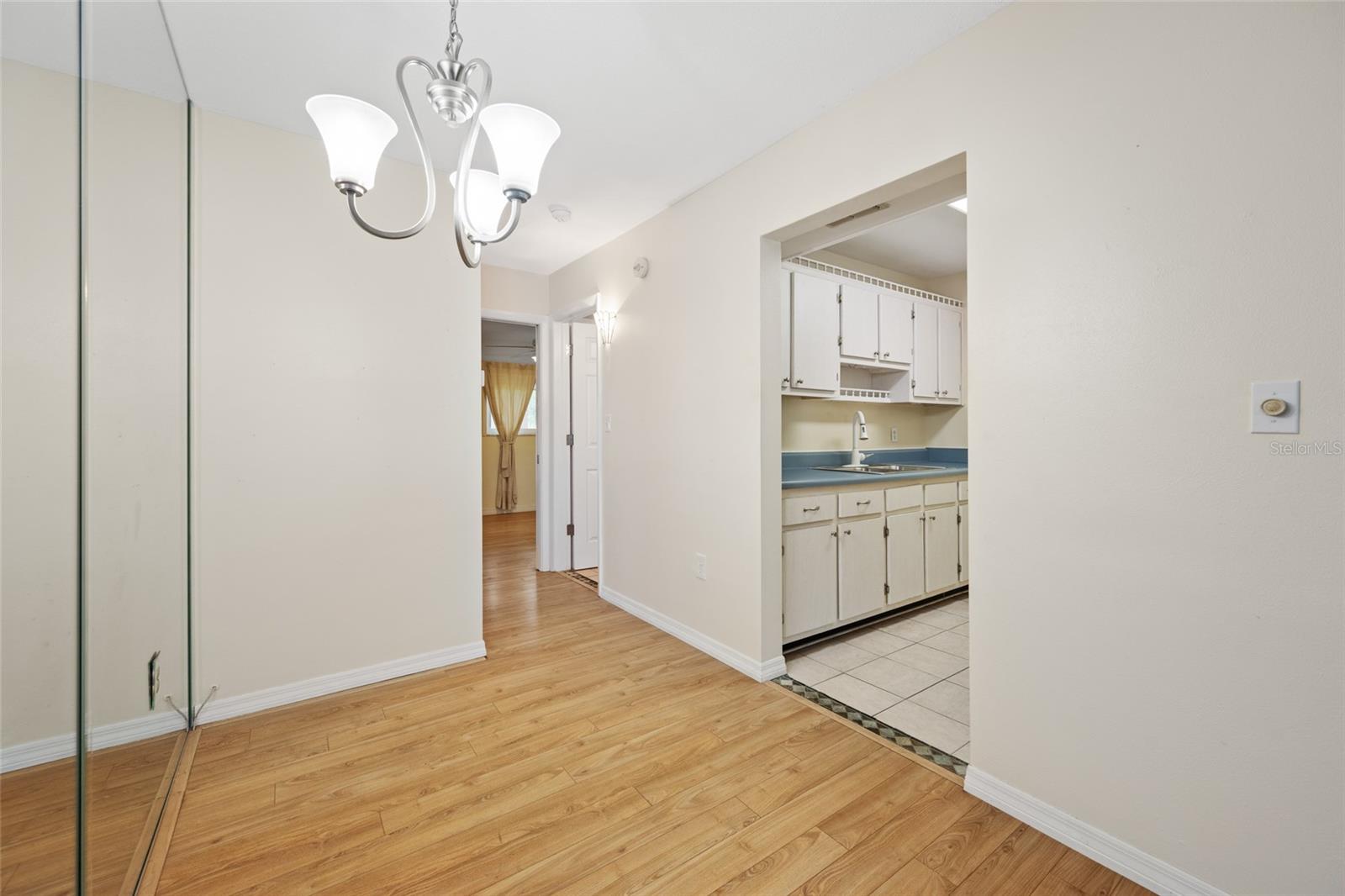 8075 112 ST #104 — photo 14