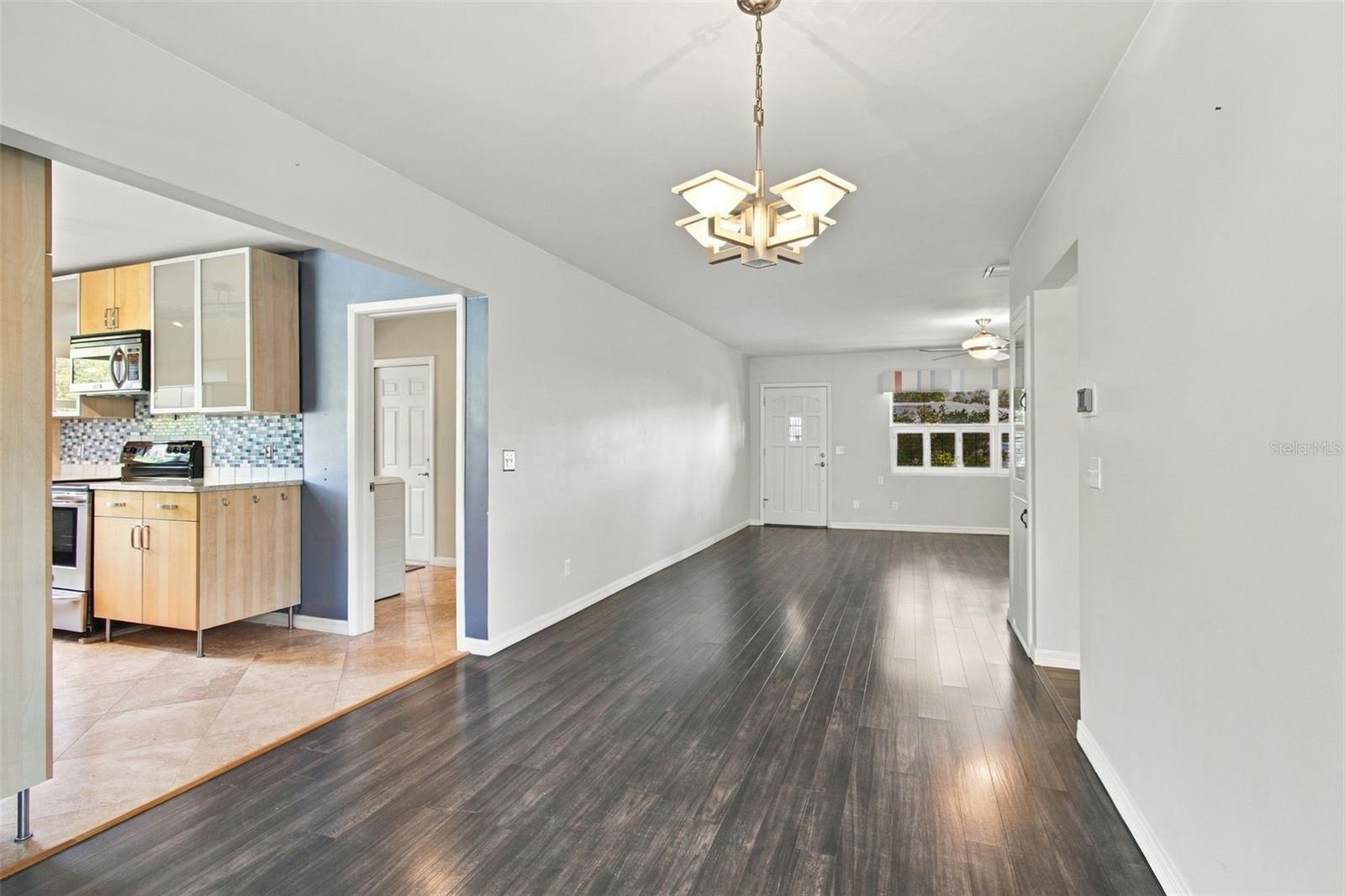 1612 SAN CHARLES DR — photo 7