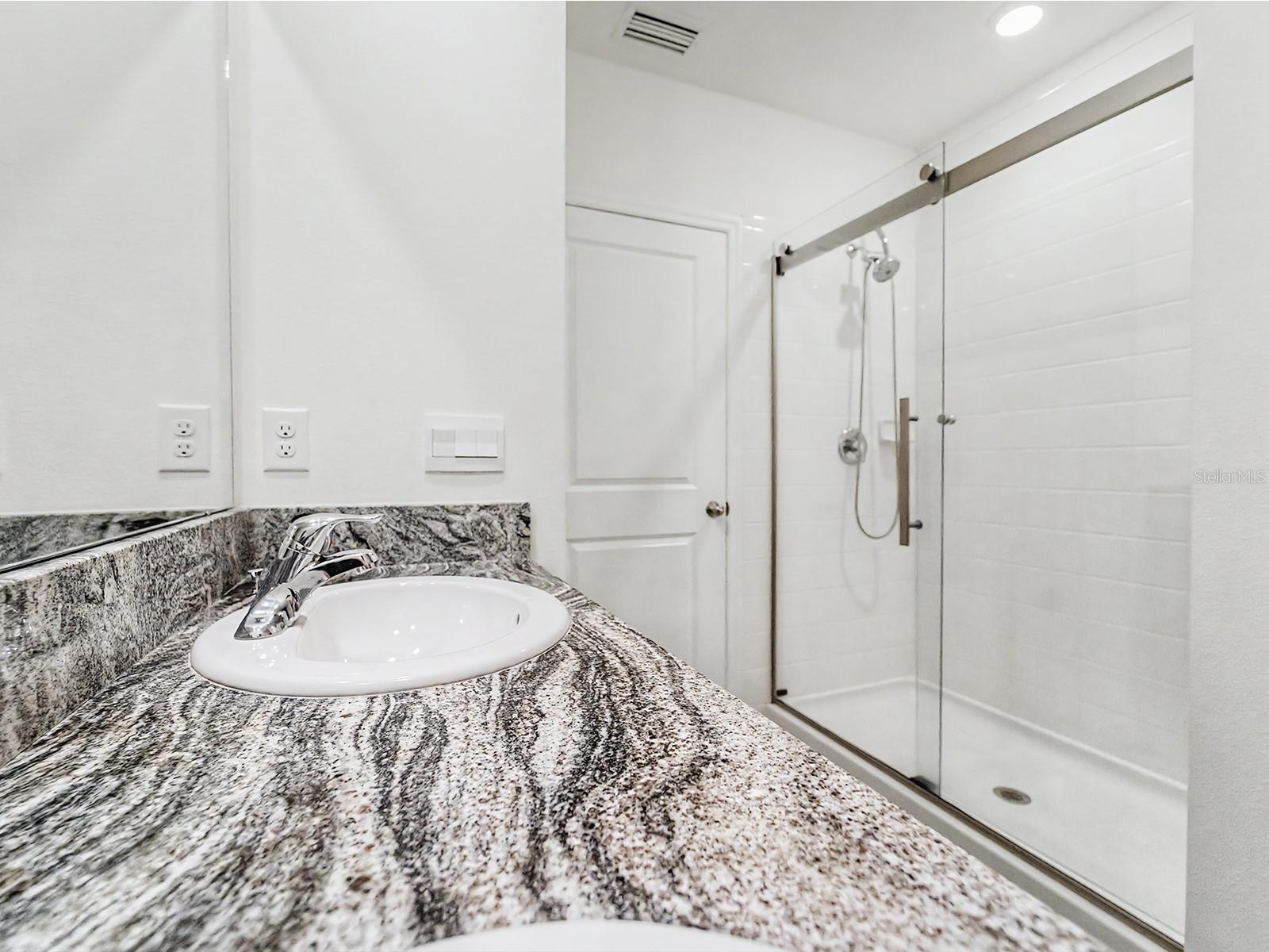 2918 LOTUS FLOWER TRL — photo 27