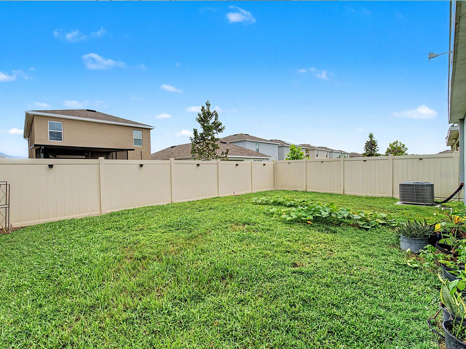 2918 LOTUS FLOWER TRL — photo 38