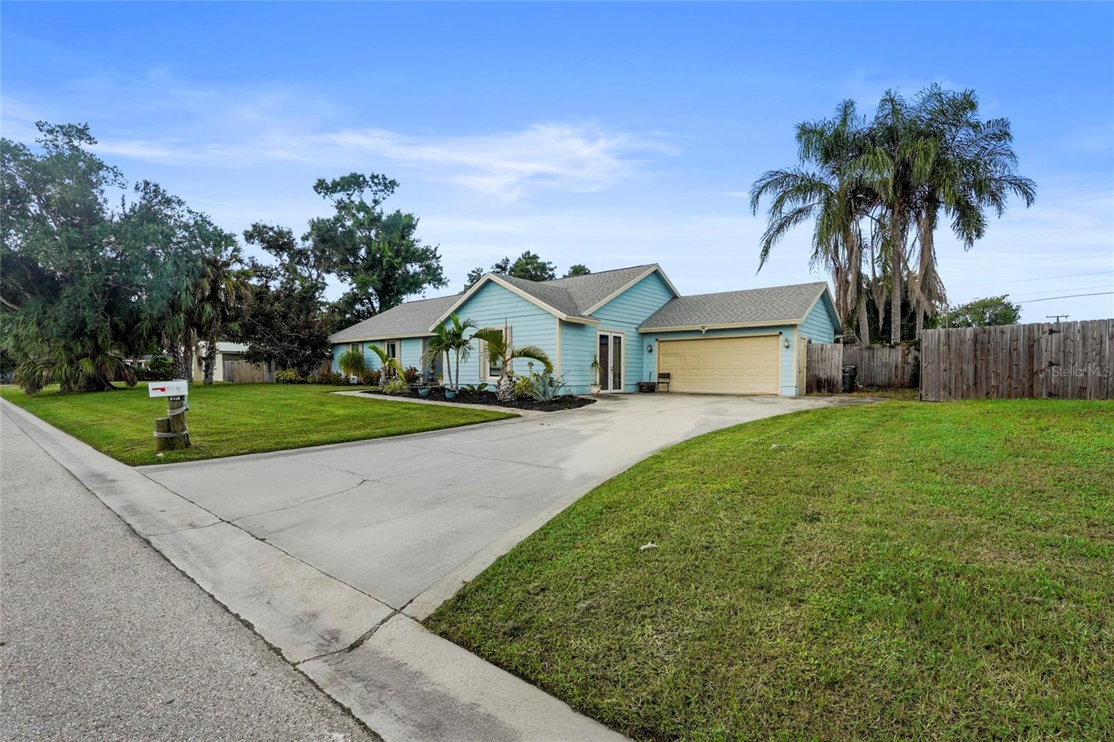 2112 S BRINK AVE — photo 40