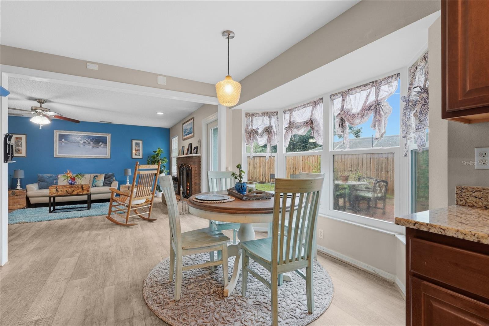 2112 S BRINK AVE — photo 20