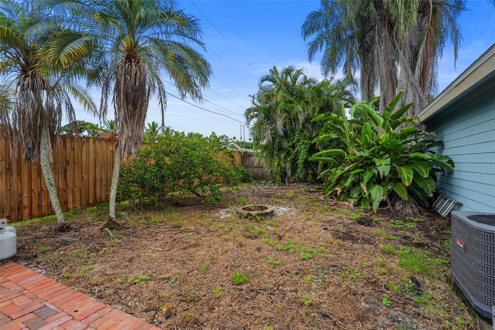 2112 S BRINK AVE — photo 39