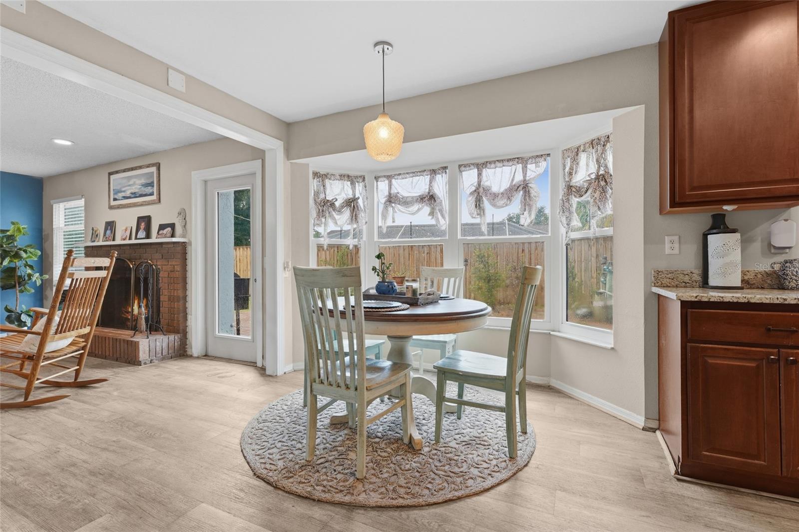 2112 S BRINK AVE — photo 4