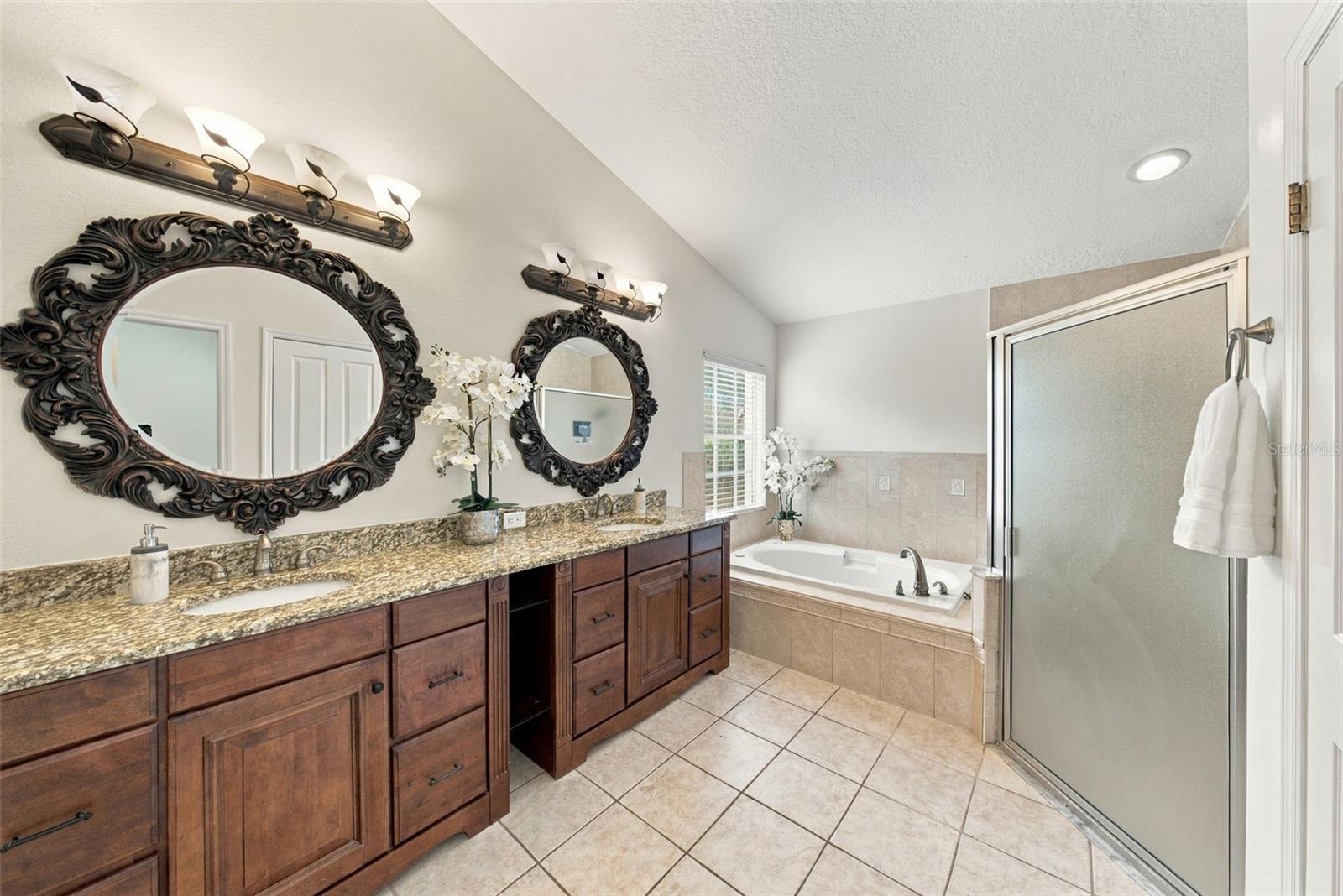 12427 BRISTOL COMMONS CIR — photo 34