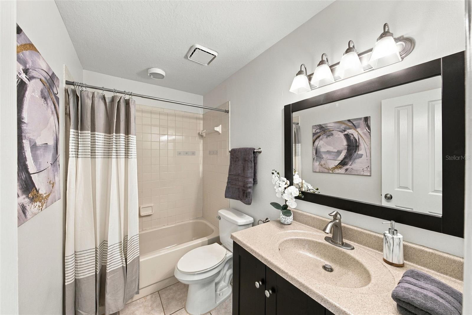 12427 BRISTOL COMMONS CIR — photo 46