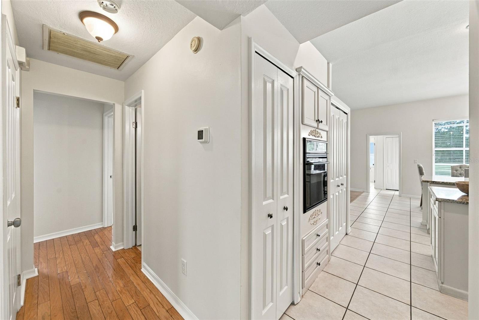 12427 BRISTOL COMMONS CIR — photo 12
