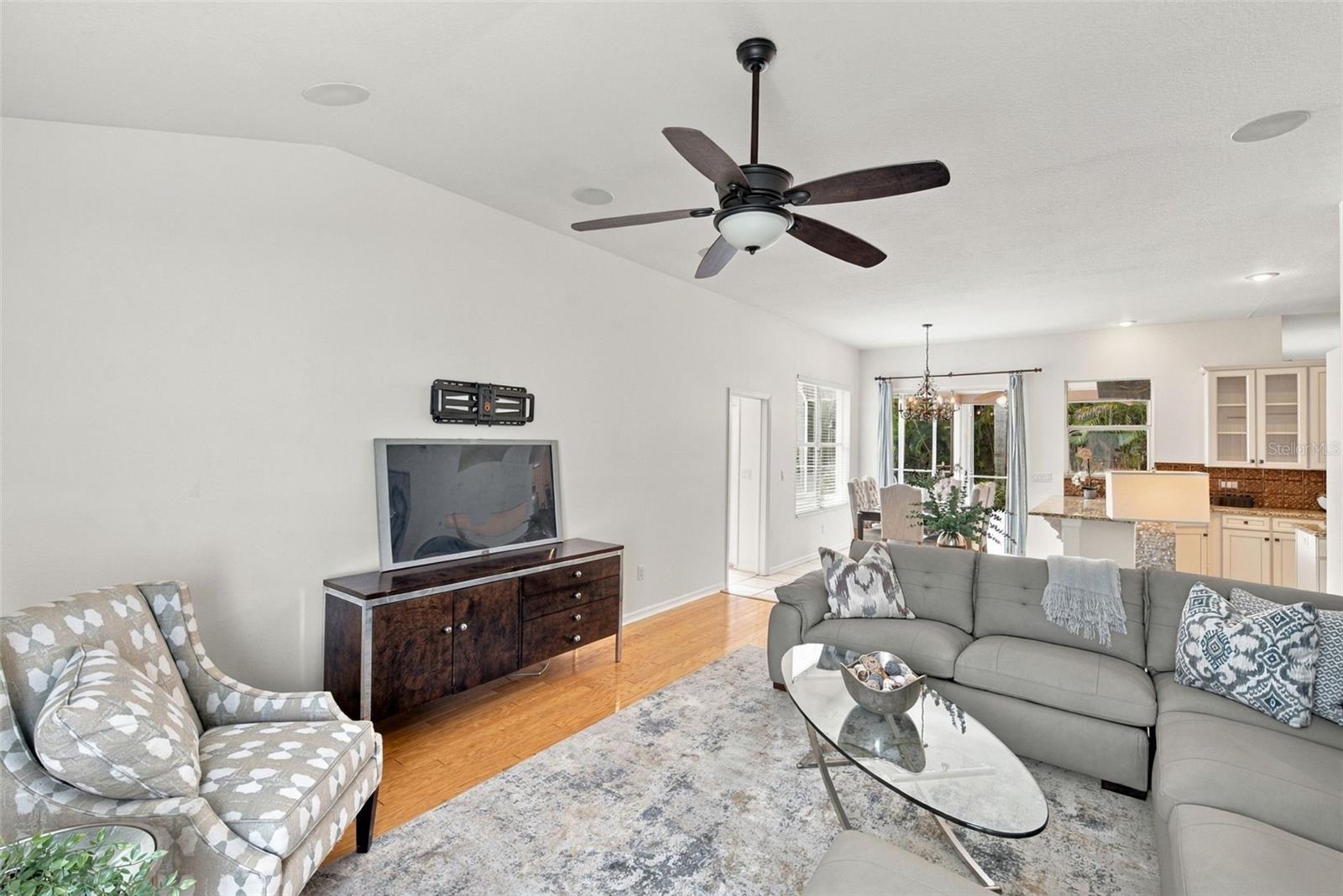 12427 BRISTOL COMMONS CIR — photo 21