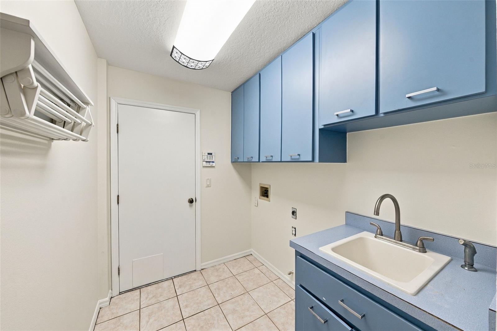 12427 BRISTOL COMMONS CIR — photo 44