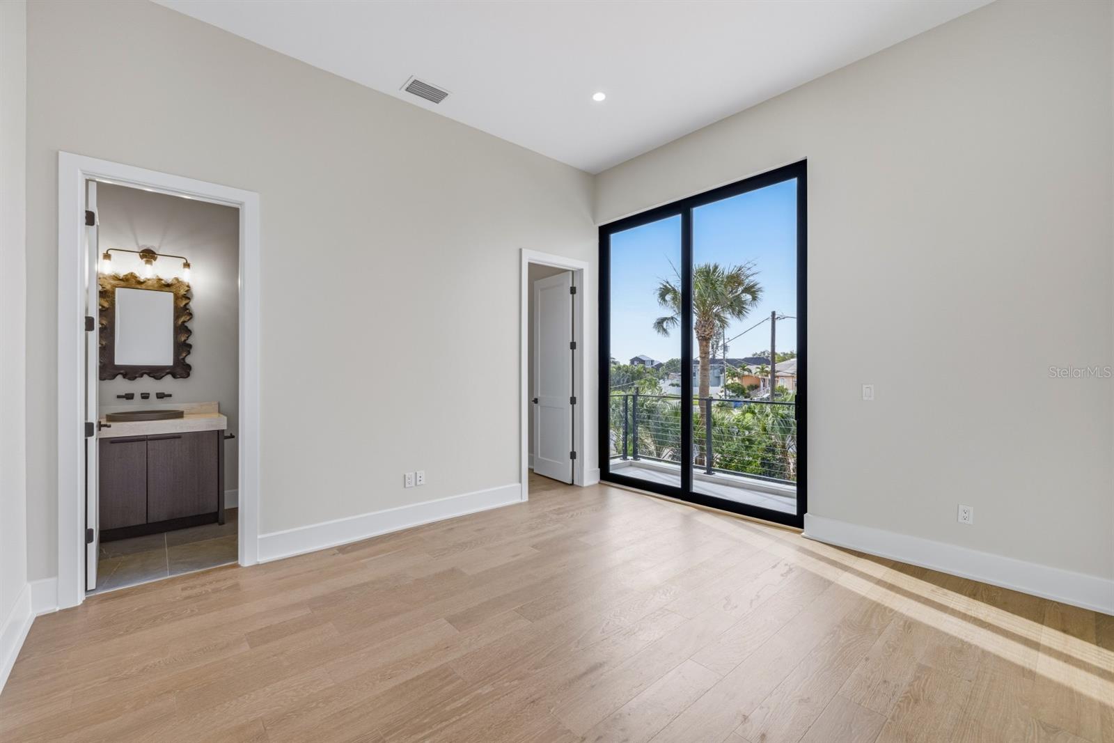 6503 DEBBIE LN S — photo 29