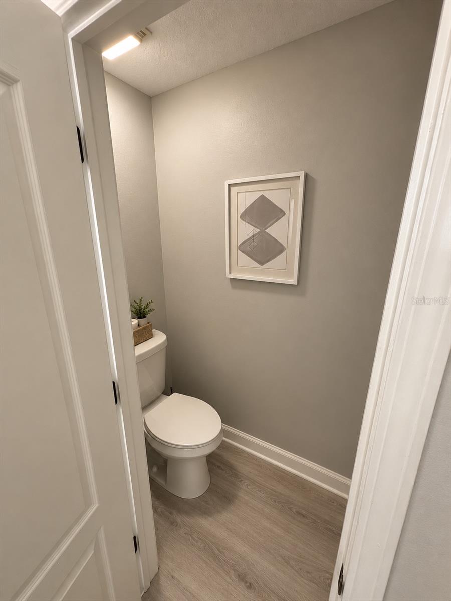2520 GLENRISE PL — photo 22