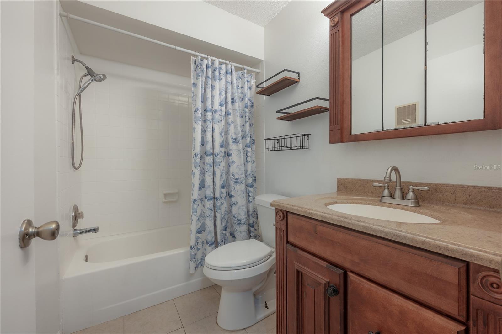 13608 S VILLAGE DR #6204 — photo 18
