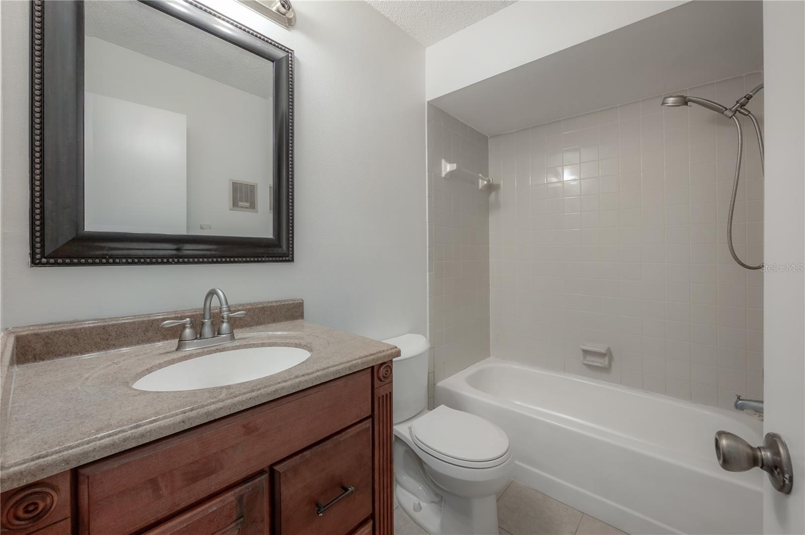 13608 S VILLAGE DR #6204 — photo 15