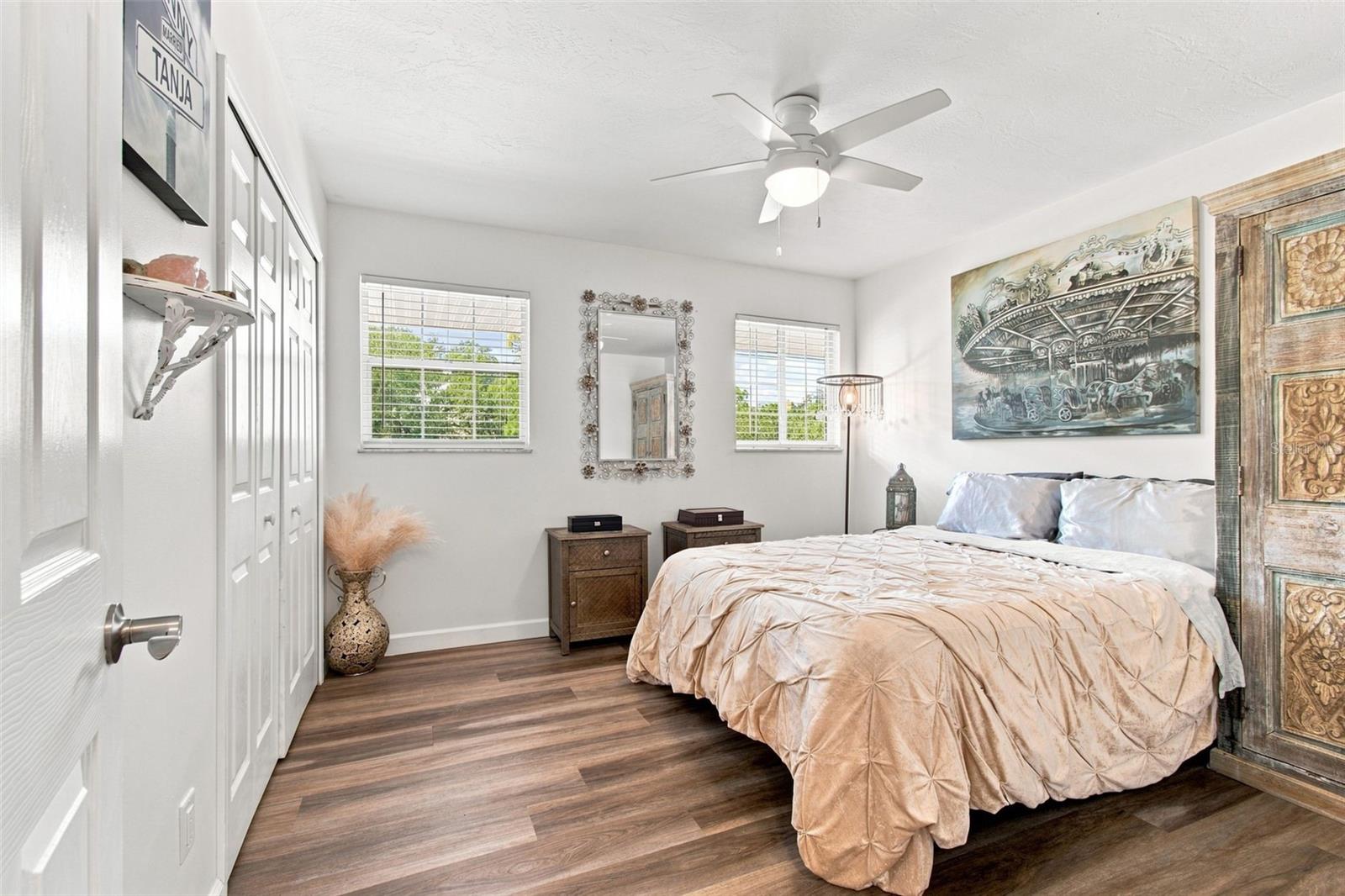 389 GEORGIA AVE — photo 32