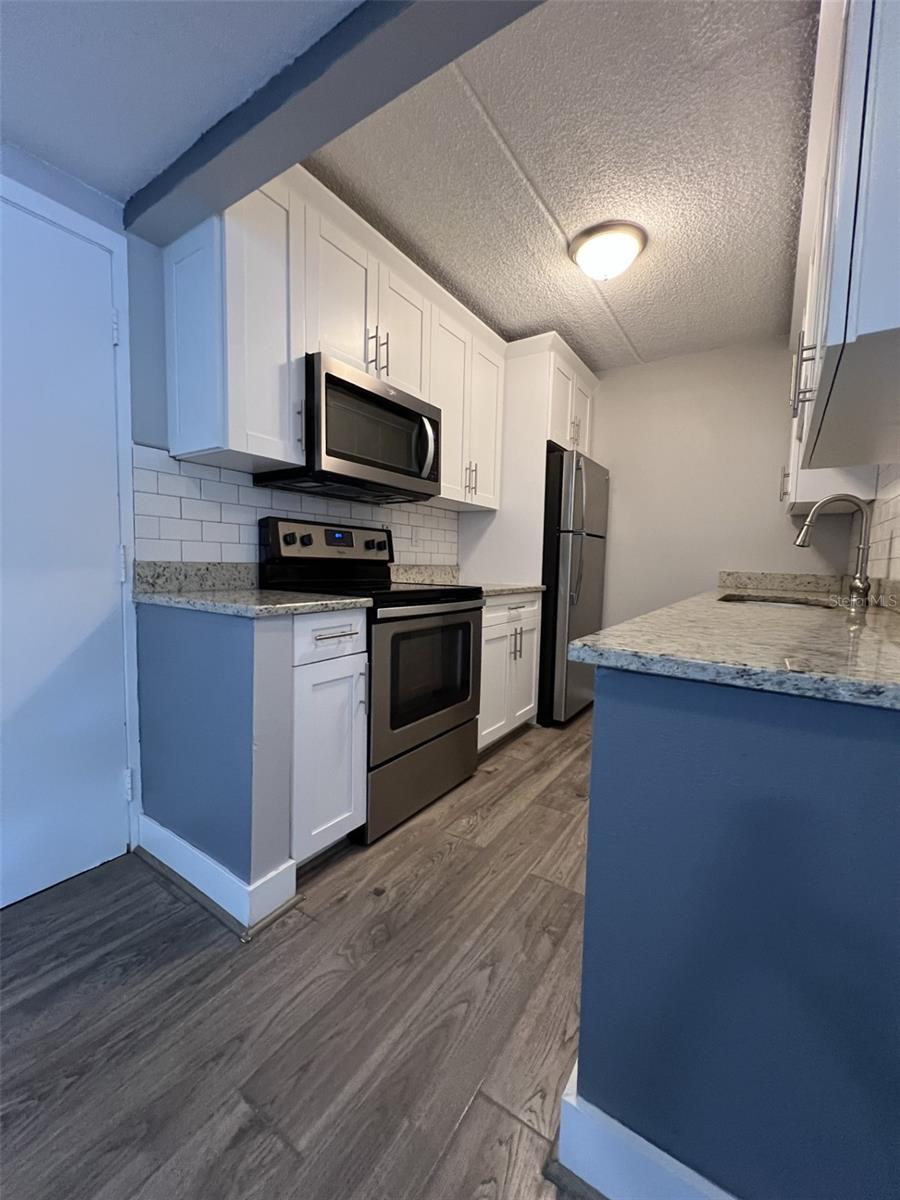 3325 BAYSHORE BLVD #D16 — photo 14