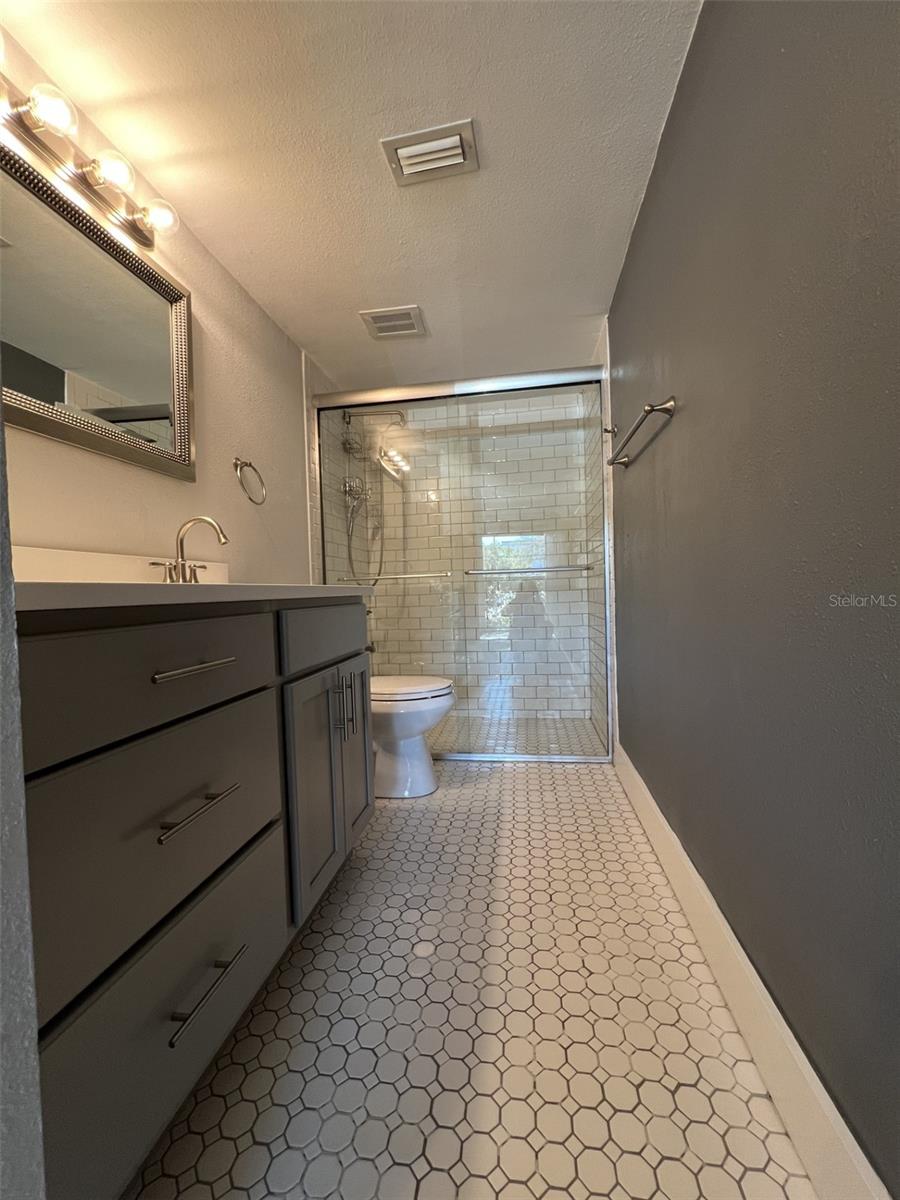 3325 BAYSHORE BLVD #D16 — photo 31