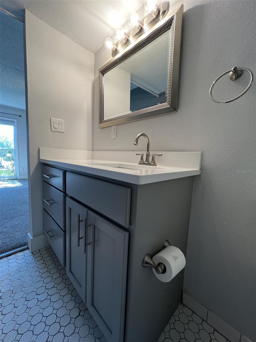 3325 BAYSHORE BLVD #D16 — photo 32