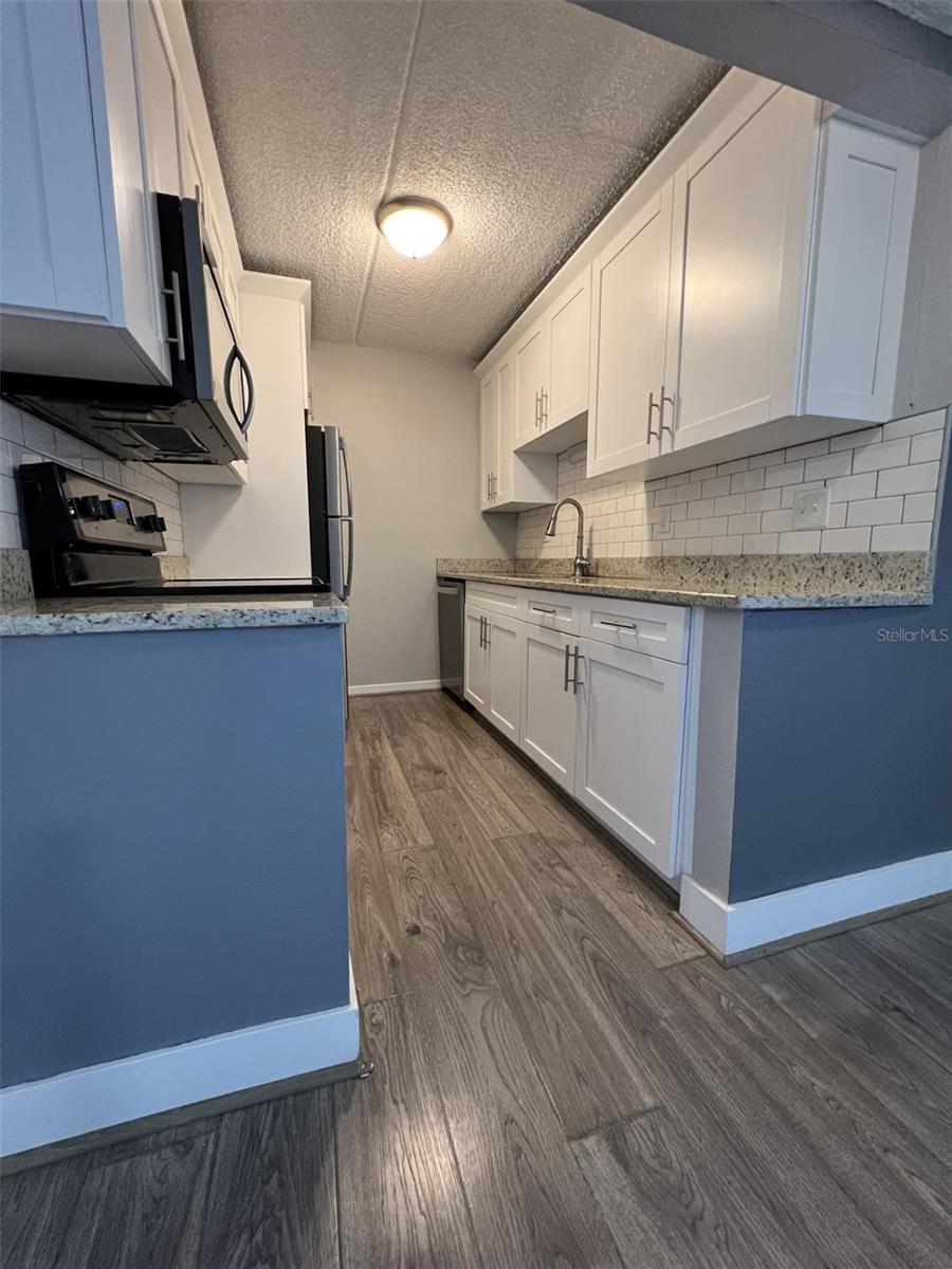 3325 BAYSHORE BLVD #D16 — photo 15