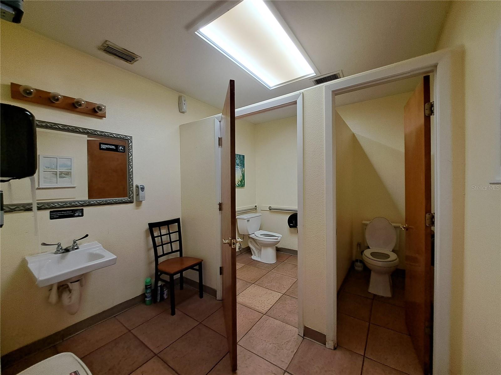 1600 ACHIEVA WAY — photo 84