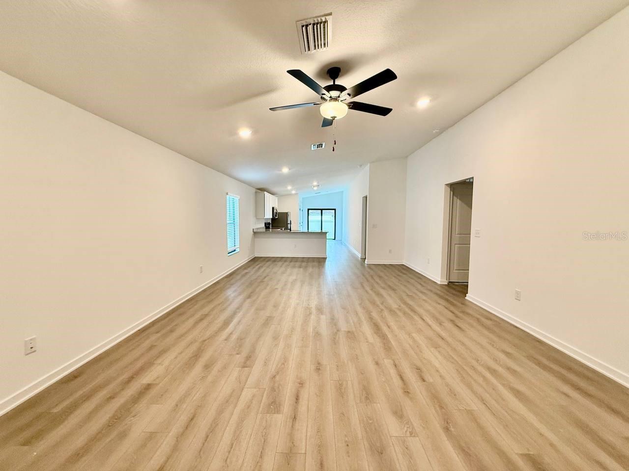 5745 HELMSMAN CT — photo 5