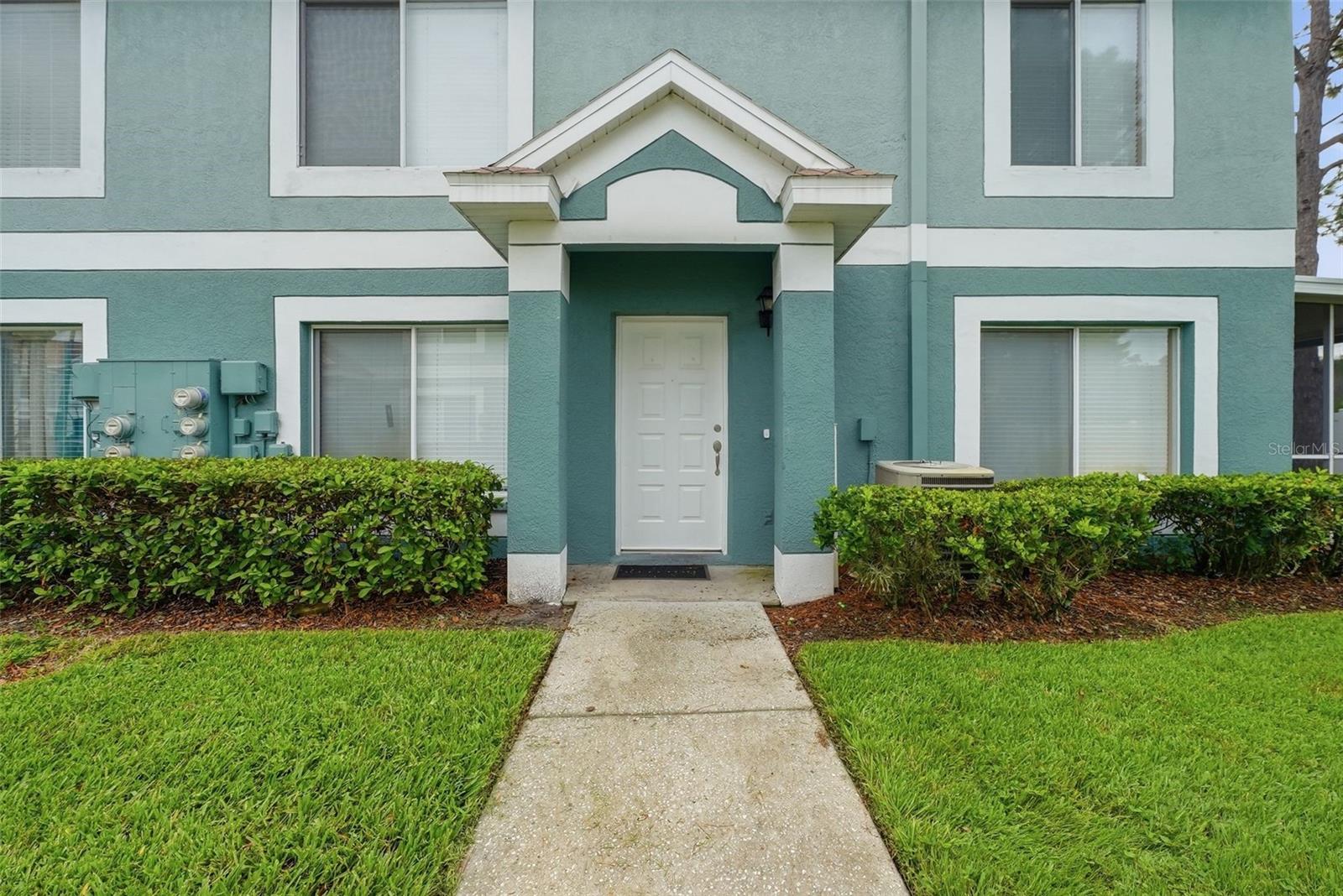 2039 FLUORSHIRE DR — photo 3