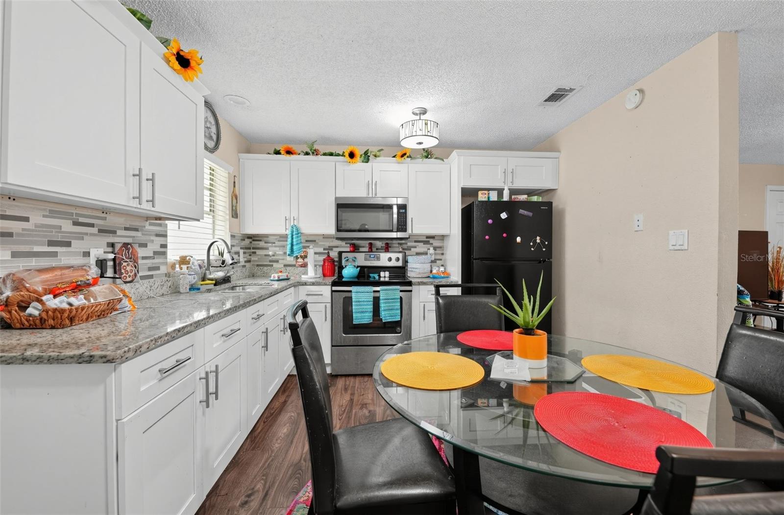 14632 STATE ST — photo 23